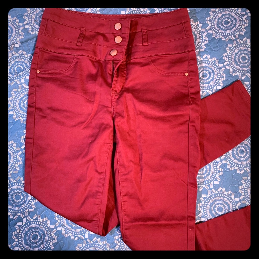 Red brick high waisted elastic pants never worn
